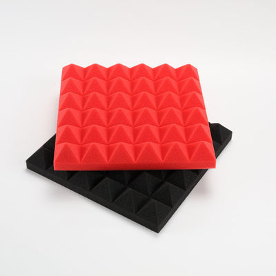 Akustische Schaumstoff-Tonplatten für eine effektive Schalldämmung in modernen Büros