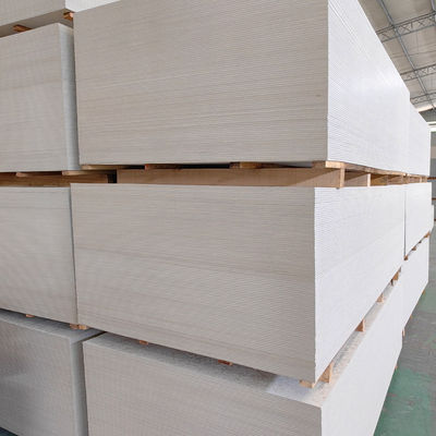 Herstellung von 50 mm Dicke Isolierung Silikat Kalzium Board für moderne Wohnung Design