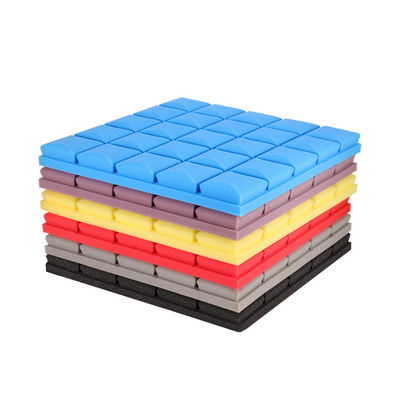 Andere Akustikschaum-Schallpaneele in Standardform mit selbstklebendem Klebeband, 5 Pilze, 50 x 50 x 5 cm, Schallschutzschwamm