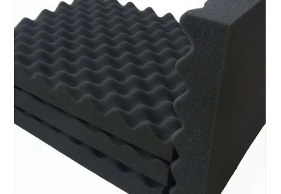 Weiß-schwarz schalldichte Akustikplatte aus Polyesterfasern zur Schalldämpfung im Büro