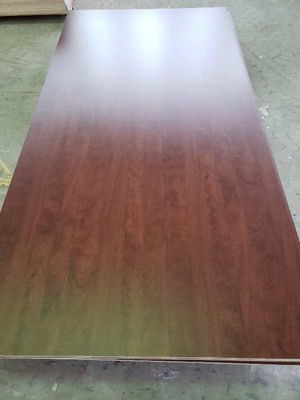 Holzfolienplatten für den Innenbereich mit E1-Standard- und farbfreier Ökologische Platte