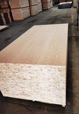 Hoteldekoration 18 mm Melamin-Lamionscheibenholz mit Veneer Board Oberflächenveredelung