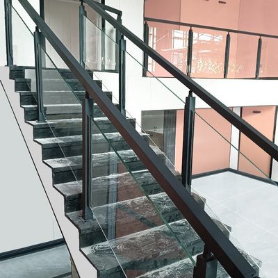 Moderne Design-Stil Wand Treppe gehärtetes Glas Geländer mit Post Baluster