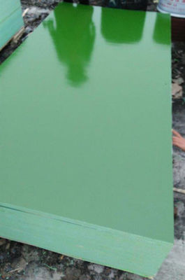 FIRST-CLASS Kunststoff-Laminations-Plywood mit hohen Produktionsstandards und wettbewerbsfähigen
