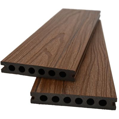 Moderne Pärchenholz-Außenfußböden aus Holz und Kunststoff mit beidseitiger Lamination und PP-Kunststoff