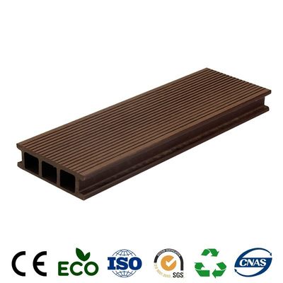 Chinesische 18mm Moderne Design Holz-Kunststoff-Gemischte Bodenbelag für den Außenbereich in wasserdichtem Material