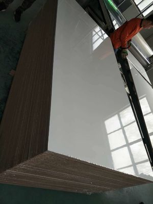 Modern Design Wasserdichtes Mdf-Board für Innendesign und Baumaterialien
