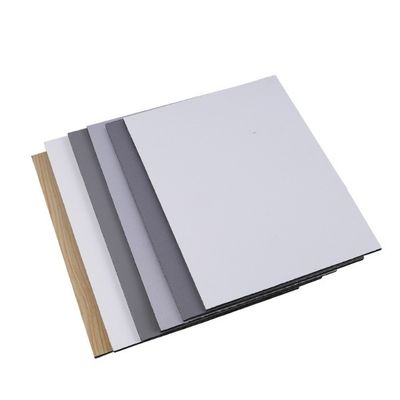 4 x 8 Aluminium-Verbundplatten für Wandverkleidungen in Hotels aus Aluminiumlegierung