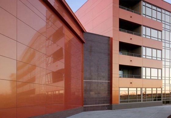4 x 8 Aluminium-Verbundplatten für Wandverkleidungen in Hotels aus Aluminiumlegierung